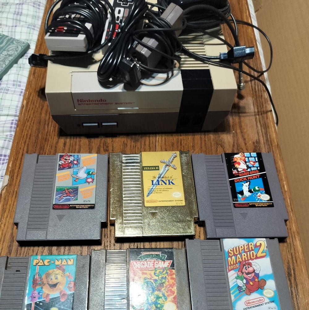 Nintendo Entertainment System with Games - Gray and Black